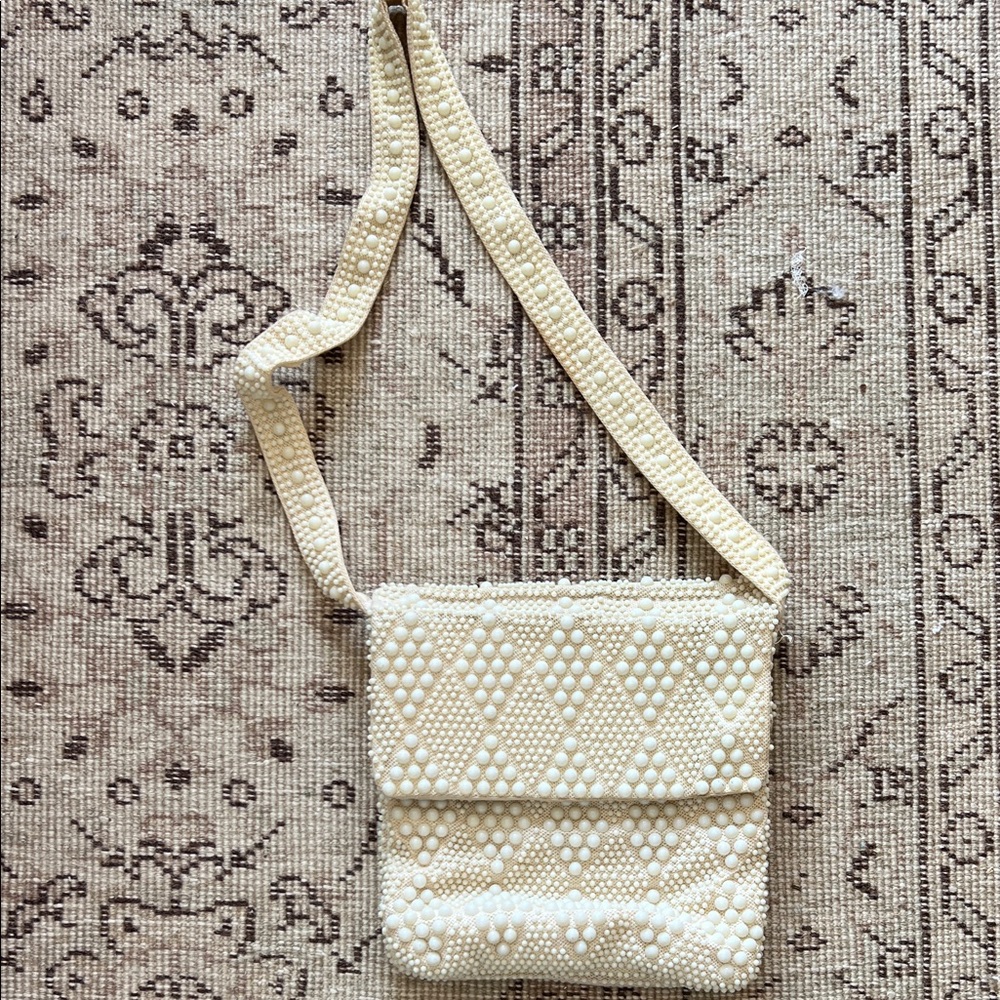 Vintage Cream Beaded Shoulder Bag